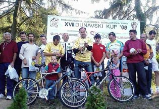 dunavski kup 09 osvajaci trofeja111